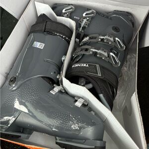 Tecnica Men's Mach Sport MV 90 Ski Boots '25